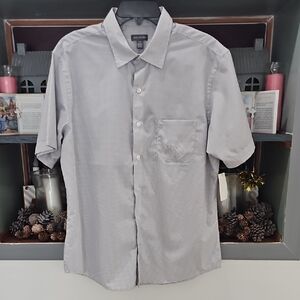 Van Heusen Mens Wrinkle Free SS Mini Brick Brilloant White Size Large
